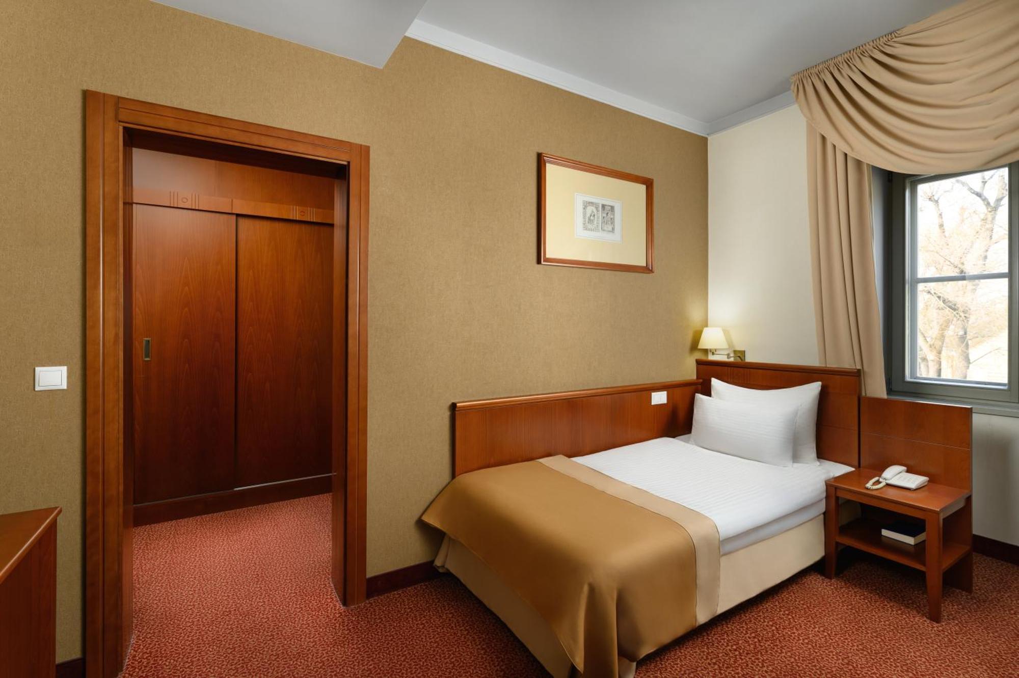 Mercure Szekesfehervar Magyar Kiraly Exteriér fotografie