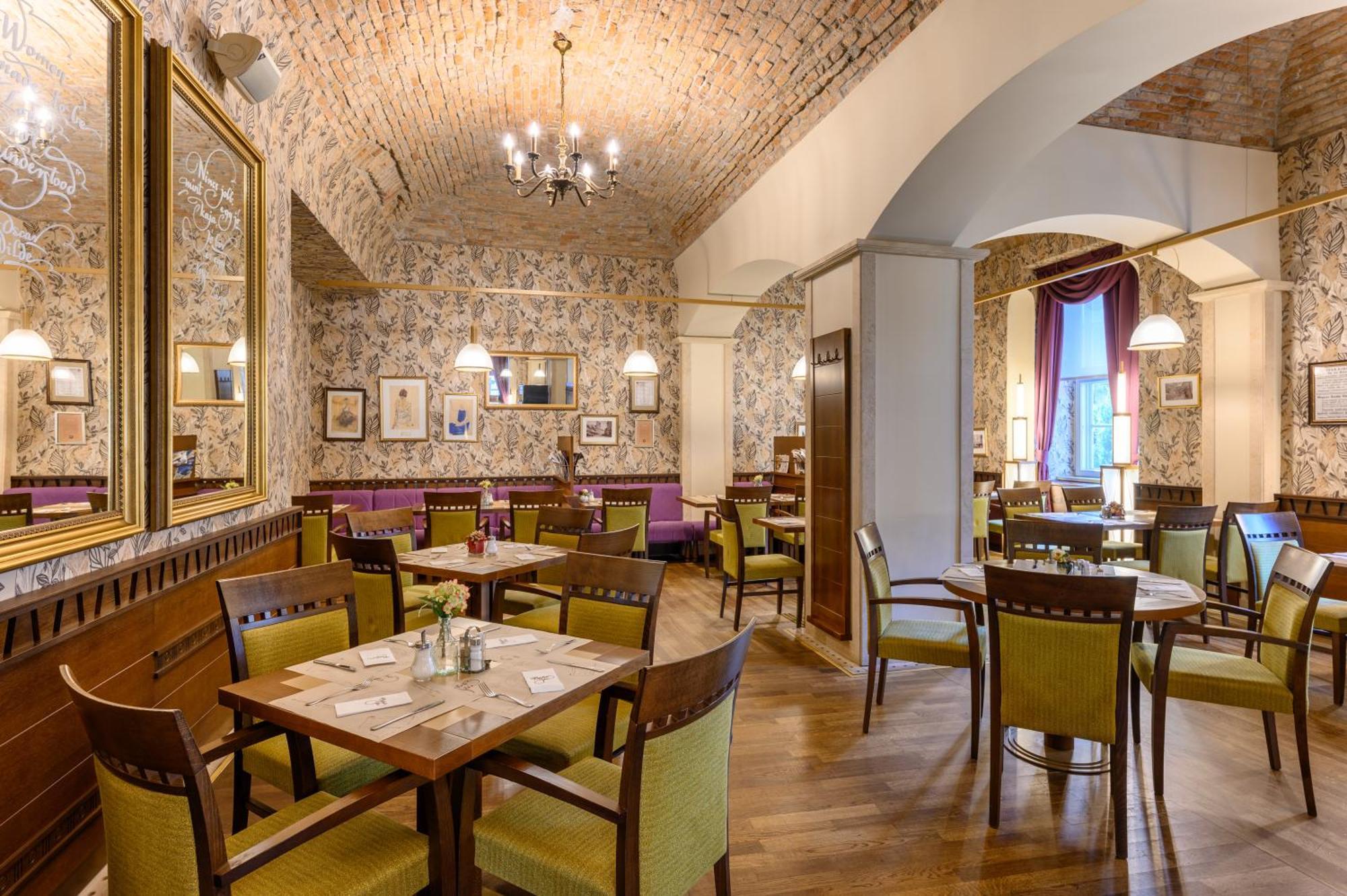 Mercure Szekesfehervar Magyar Kiraly Exteriér fotografie