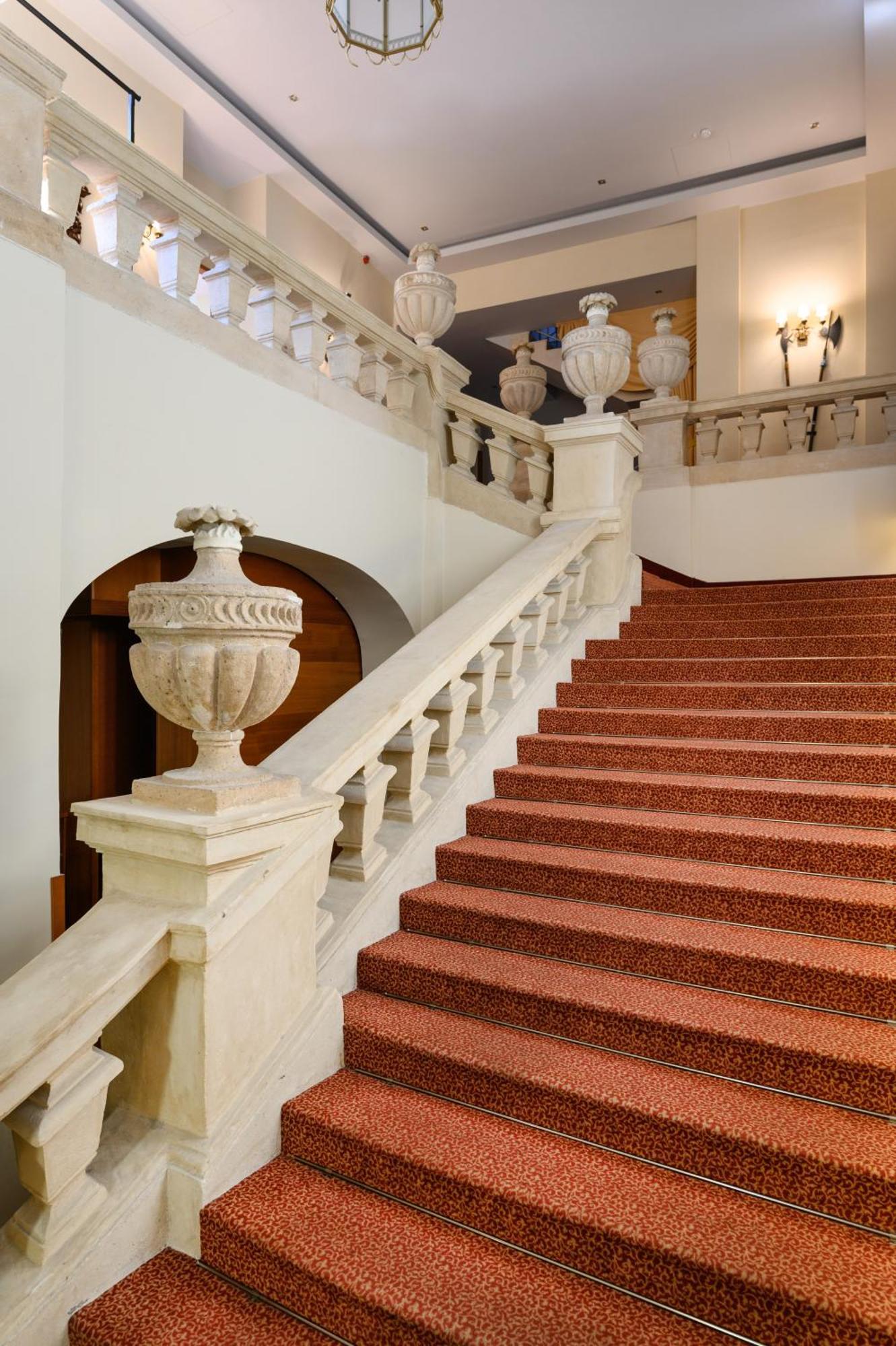 Mercure Szekesfehervar Magyar Kiraly Exteriér fotografie