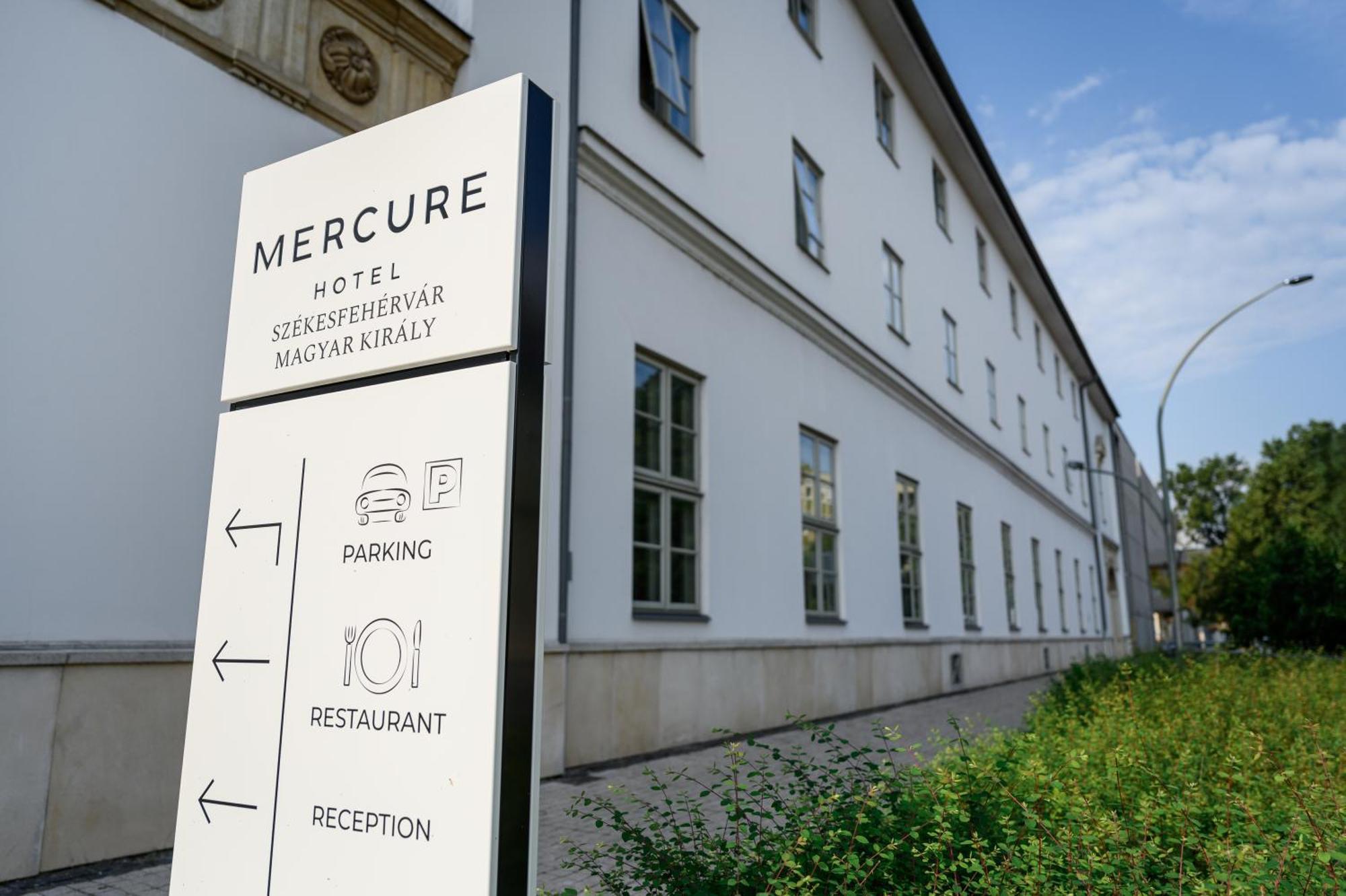 Mercure Szekesfehervar Magyar Kiraly Exteriér fotografie