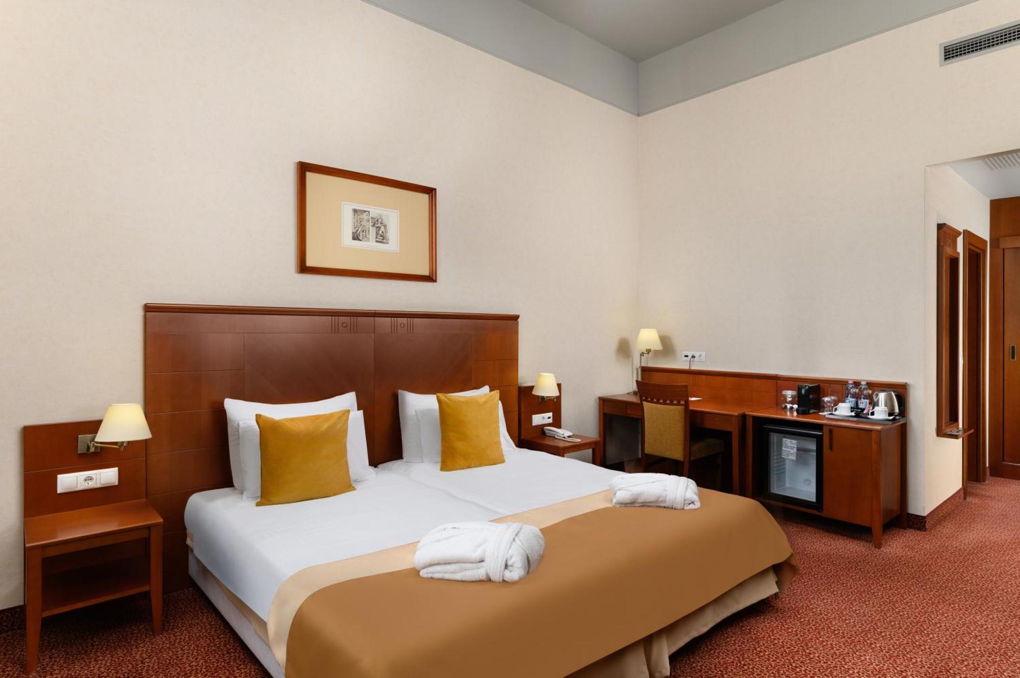 Mercure Szekesfehervar Magyar Kiraly Exteriér fotografie