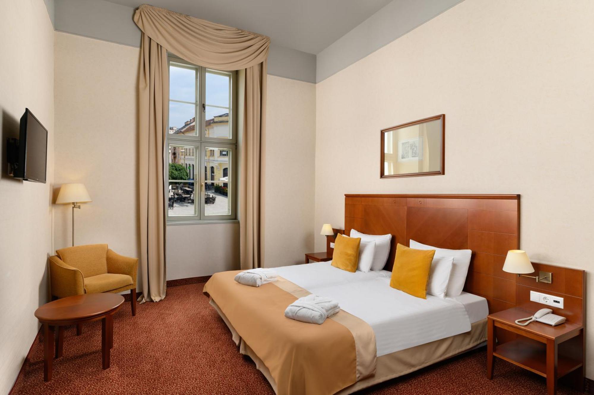 Mercure Szekesfehervar Magyar Kiraly Exteriér fotografie