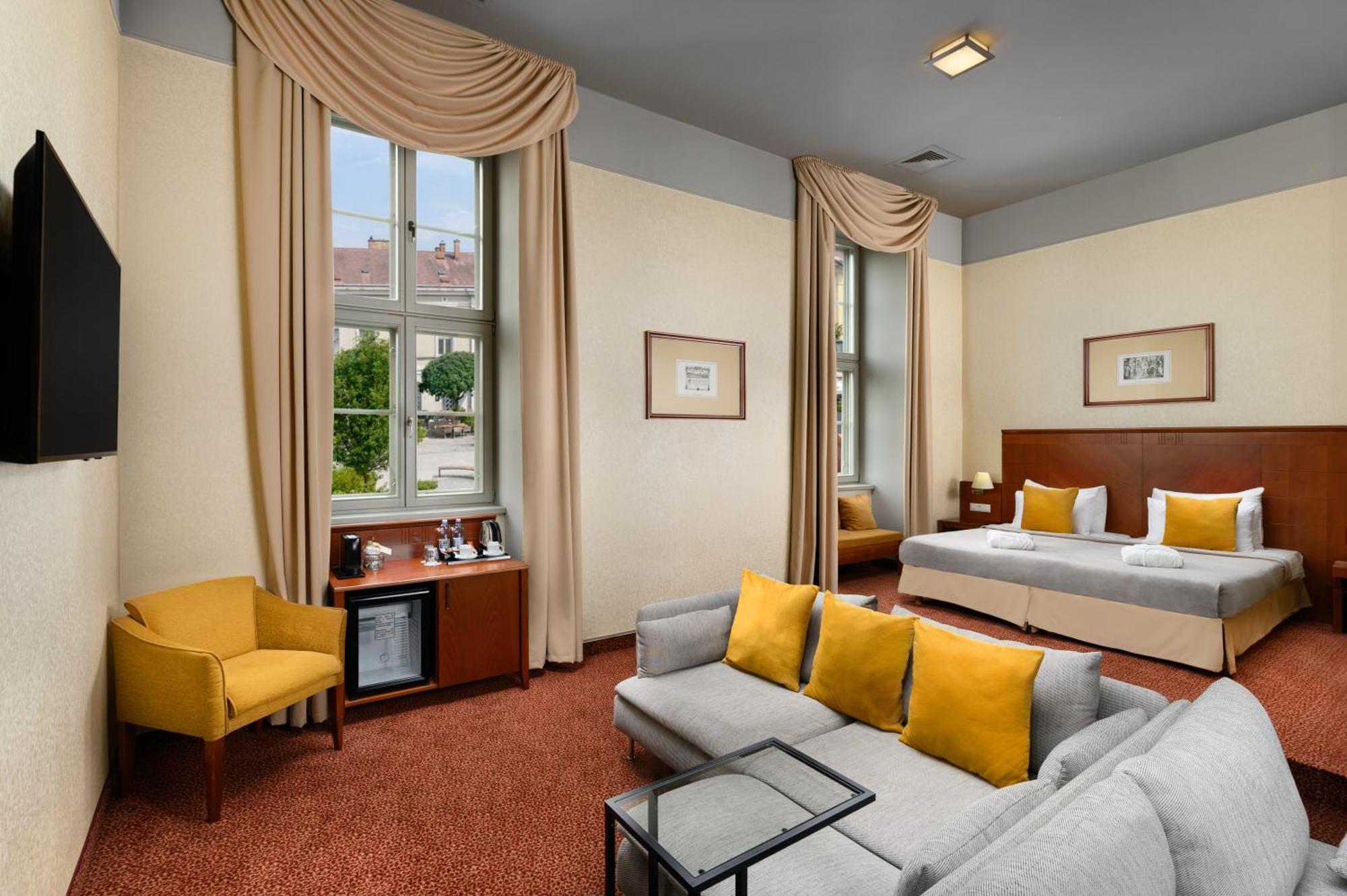 Mercure Szekesfehervar Magyar Kiraly Exteriér fotografie